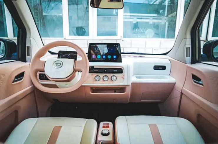 Zhidou Rainbow Mini EV interior