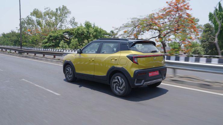 Renault Kiger vs Mahindra XUV 3XO: What’s the Most Value-for-Money Variant in Rs 10-12 Lakh Range?