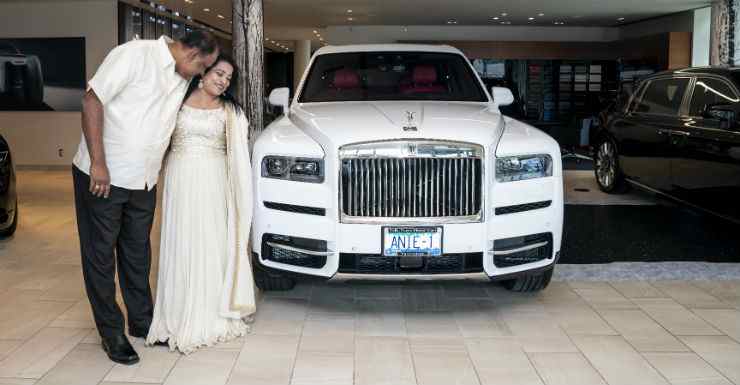 Indian Husband Gifts Wife Rolls Royce Cullinan SUV Worth Rs 7 Crore: 25th Anniversary Gift