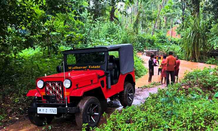 1969 Mahindra Jeep rescue mission