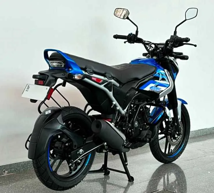 Bajaj Freedom 125: World's First CNG Motorcycle Launched At Rs 95,000