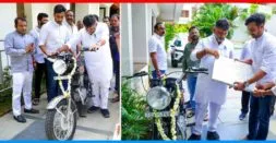 Karnataka Deputy CM DK Shivakumar's First Bike, Yezdi Roadking, Restored and Returned