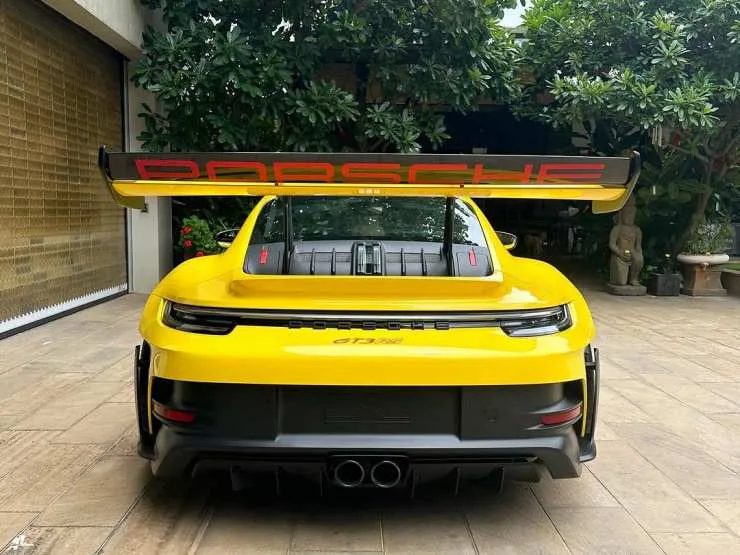 Bren Garage Porsche 911 GT3 RS rear