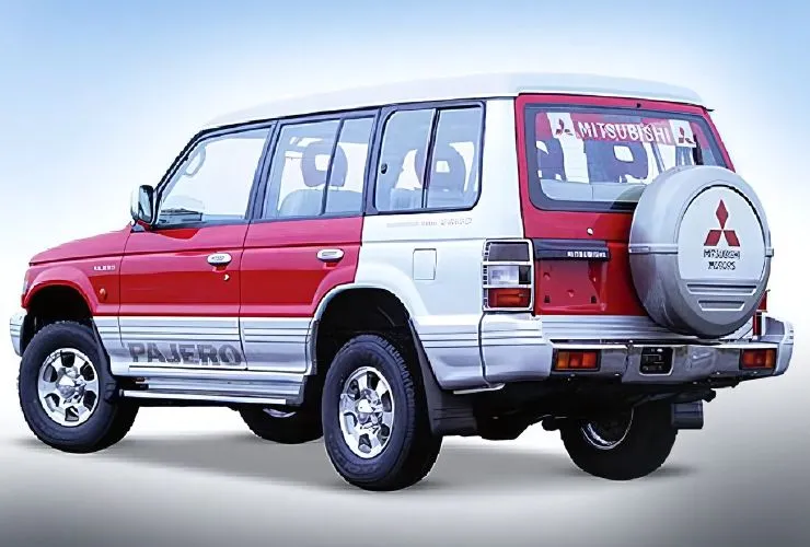 mitsubishi pajero sfx