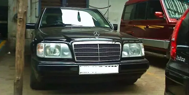 Ratan Tata Mercedes W124